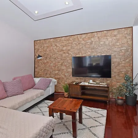 & Meri 아파트 투체피