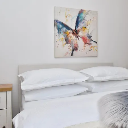 Apartman & Meri *