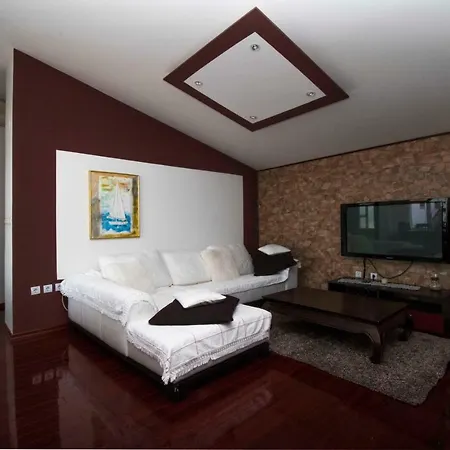 Apartman & Meri Tucepi